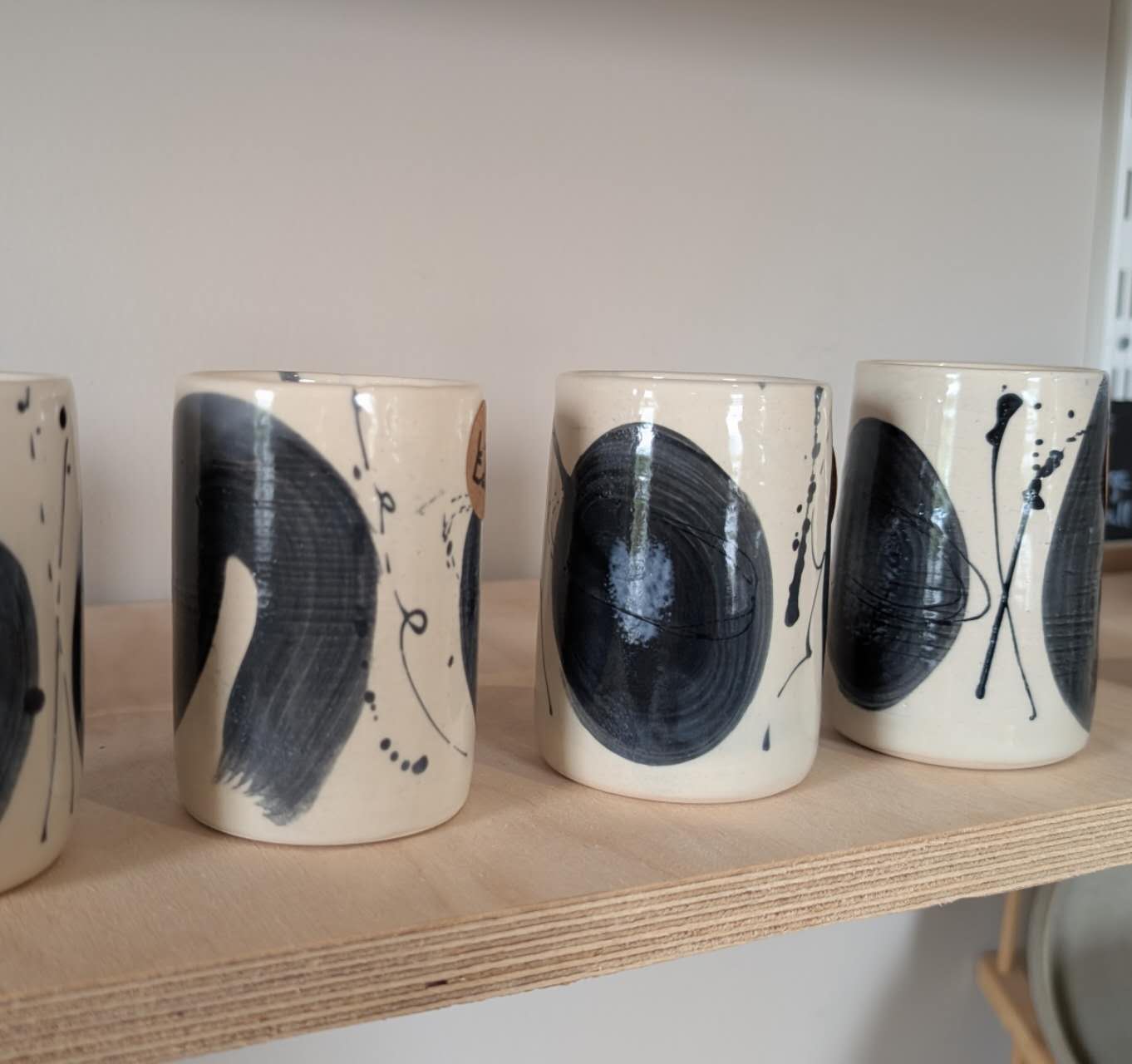 Maker's mark cylinder cup - Black brush stroke